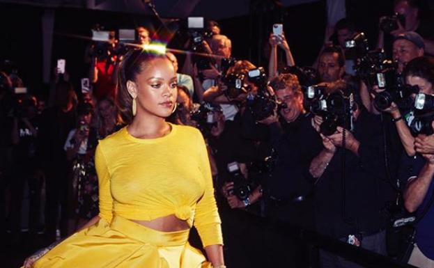 «The Fashion book» o el ¿quién es quién en la moda? se actualiza con nombres como Rihanna