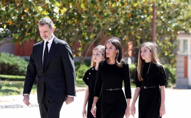 Felipe VI, a las víctimas: «Les debemos nuestro recuerdo, duelo y cariño»