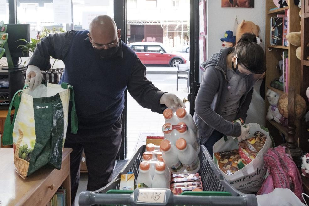 Las colas para pedir comida, «la punta del iceberg»