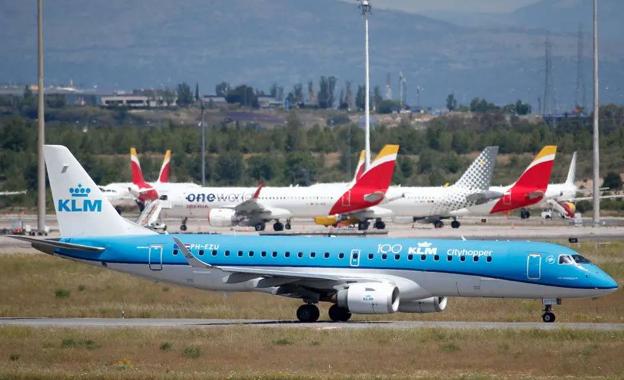 Consumo lleva a los tribunales a las aerolíneas que no informan de la posibilidad de reembolsos