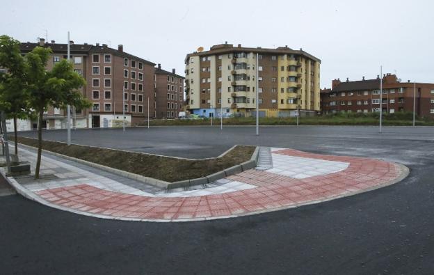 El aparcamiento de Santa Isabel es «imprescindible» para sus vecinos