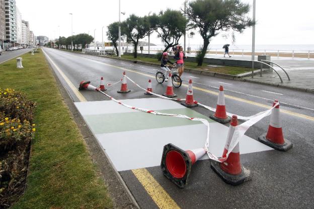 El Ayuntamiento de Gijón asegura que el cierre al tráfico del Muro no satura las vías del centro
