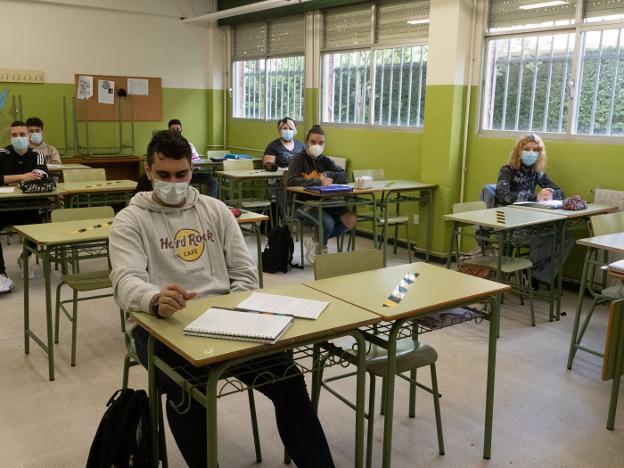 El Principado abonará las tasas de la EBAU a familias con dificultades económicas