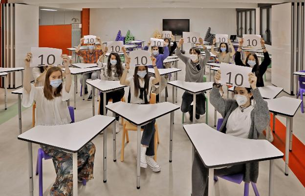 Pleno de dieces en el curso de la pandemia