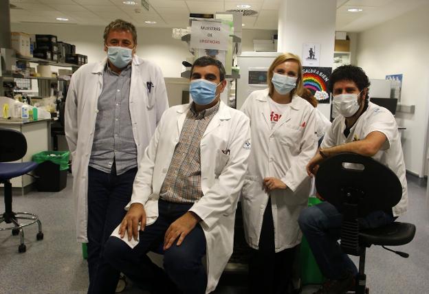 Secuenciar el genoma para establecer rutas de transmisión y variantes de propagación