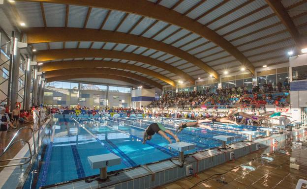 La piscina de El Quirinal abrirá del 24 de junio al 1 de julio para baño libre y con cita previa