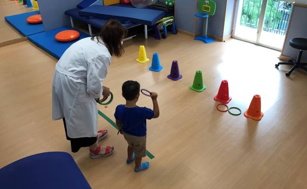 Un aula con veinte niños tendrá contacto con más de 800 personas en dos días