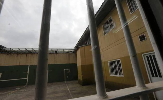 El acusado de traficar con cocaína en la cárcel de Asturias alega autoconsumo