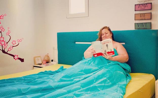 Itziar Castro descubre por Twitter que padece una enfermedad y desvela que tiene que operarse