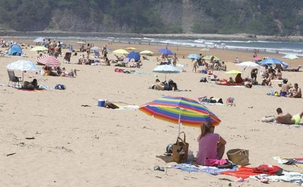 Los ayuntamientos costeros instalarán cámaras en las playas