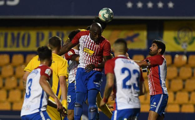 El Sporting vuelve a ganar fuera de casa