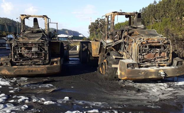 La quema de dos palas paraliza casi por completo la actividad en la EBHI