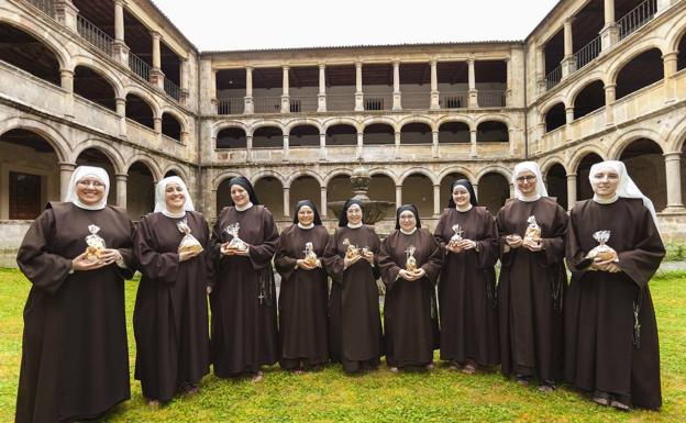 Las monjas de Valdediós se despiden de Asturias: «Os queremos muchísimo»