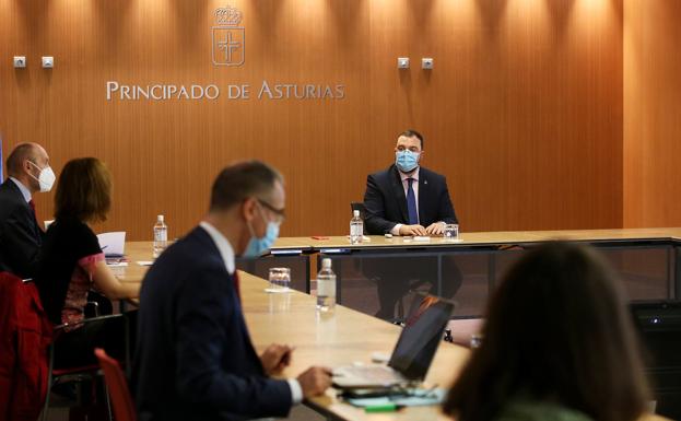 La reforma de la administración incluirá la supresión de duplicidades en el sector público empresarial