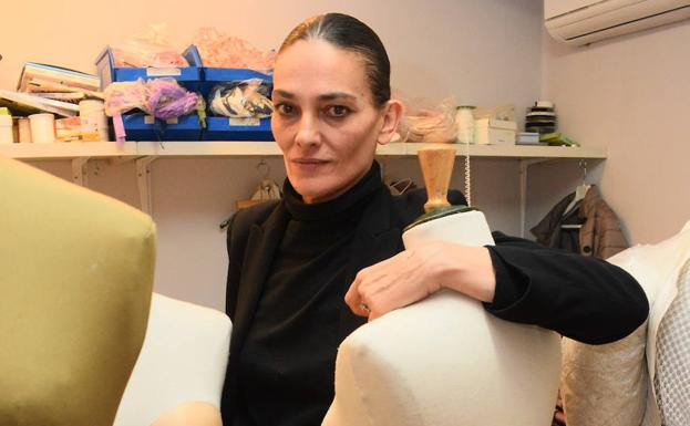 Laura Ponte: «Mi padre llamaba a mi madre y a sus hermanas 'Las sofisticadas de Sotrondio'»