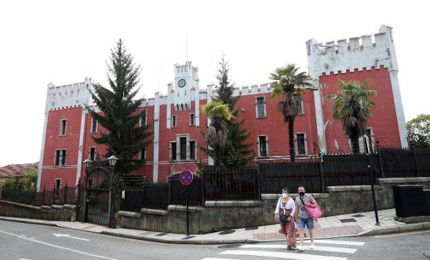 «El coste de La Vega debería ser cero para Oviedo»