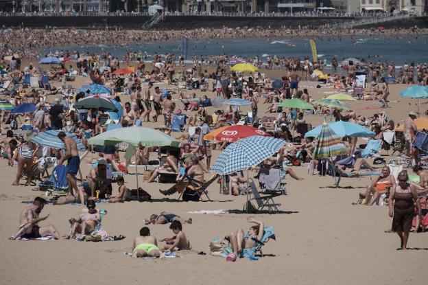 El primer fin de semana de julio llena las zonas turísticas