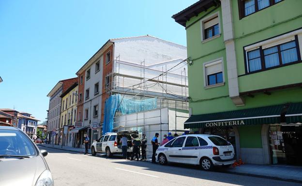 Fallece un trabajador tras caerle un ladrillo en la cabeza en Arriondas