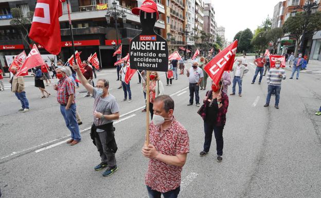 Los sindicatos piden «mano dura» para acabar con la siniestralidad laboral en Asturias