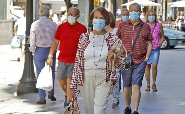 El uso obligatorio de la mascarilla en Asturias entró en vigor esta tarde