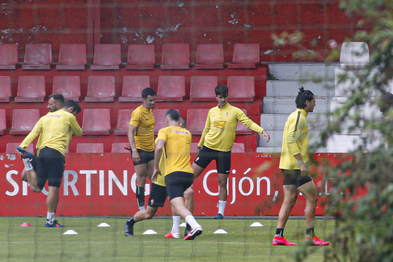 El Sporting prepara el partido frente al Extremadura
