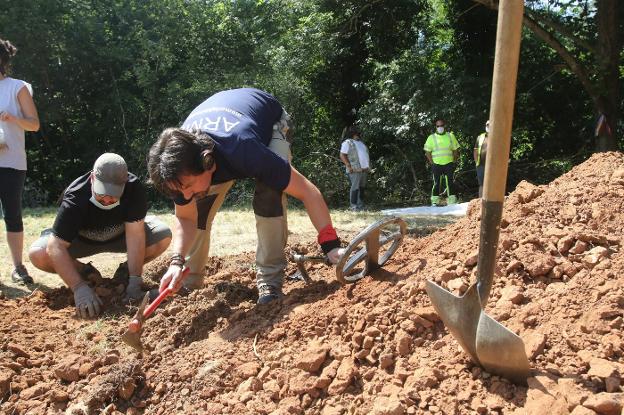 Los nombres enterrados en la finca de El Rellán