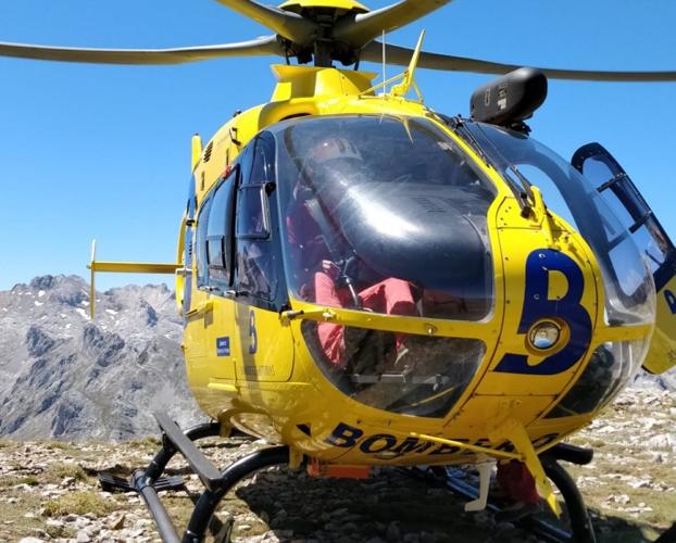 Herido un montañero de 62 años al caer 30 metros mientras escalaba en los Picos de Europa