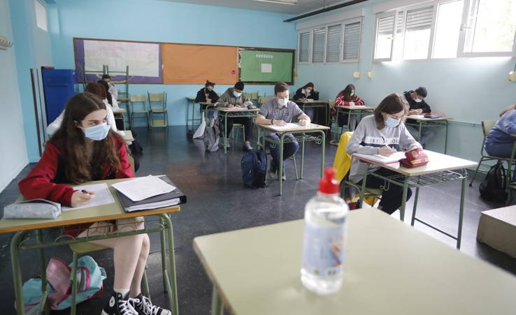 Educación impone la jornada continua en los centros públicos y suprime las extraescolares