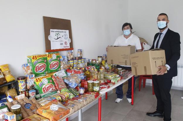 Los vecinos de Jove recogen 600 kilos de comida para donar a familias necesitadas