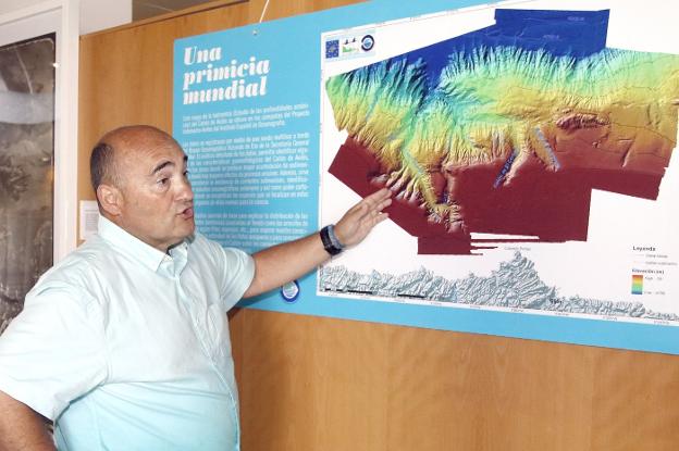 El director del Oceanográfico de Gijón se opone a su integración en el CSIC