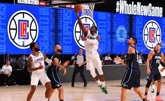 Comienzan los partidos de preparación con victoria de los Clippers