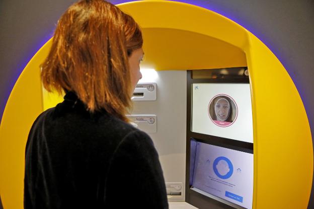 El primer cajero biométrico ya está disponible en Gijón