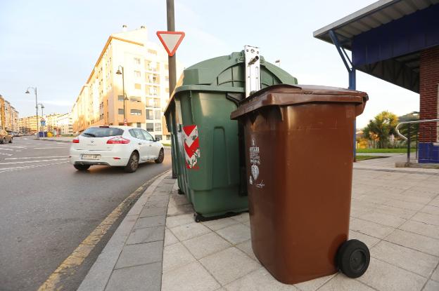 Avilés inicia la campaña de recogida de residuos orgánicos