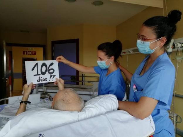 Coronavirus | Un asturiano afectado por el virus sale de la UCI tras 106 días