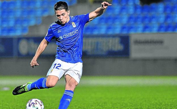 Juanjo Nieto: «Mi primer año en el Real Oviedo ha sido un máster en todos los ámbitos»