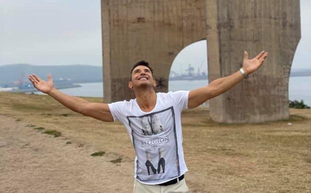 Jesús Vázquez, de vacaciones en Asturias: «Amenazo con volver muy pronto»