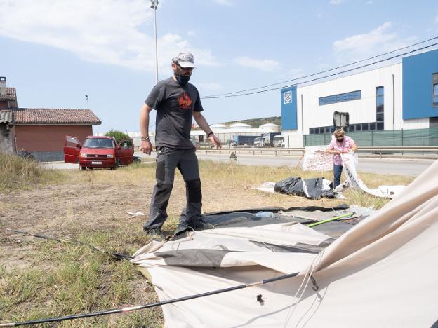 «Dejo la huelga de hambre, pero mantendré mi reclamación para que cumplan el protocolo»