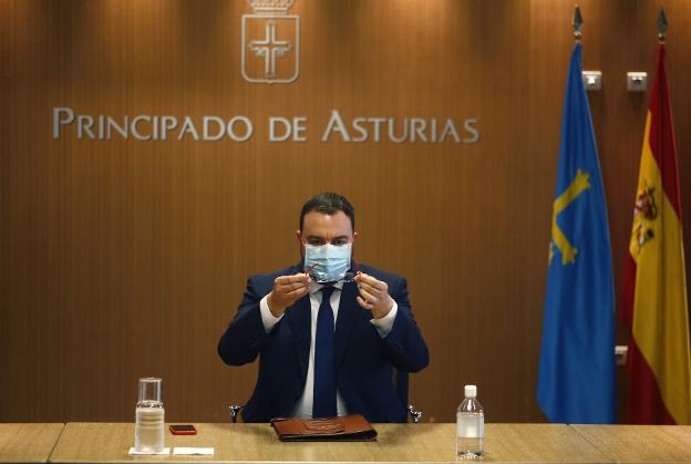 Barbón tensa su discurso en un momento clave para afrontar la recuperación económica