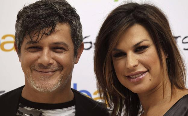 Alejandro Sanz y Raquel Perera . Del amor puro a la pura revancha