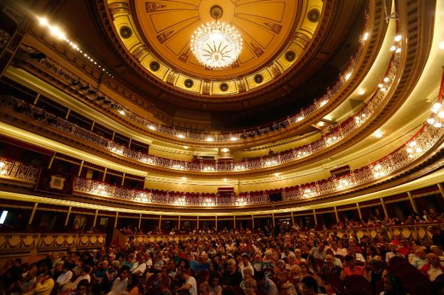 La ópera regresa al Campoamor con 600 espectadores de aforo