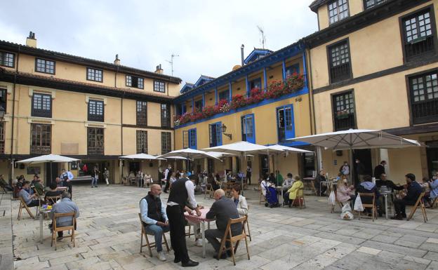 El TSJA rechaza el cierre cautelar de dos terrazas de El Fontán