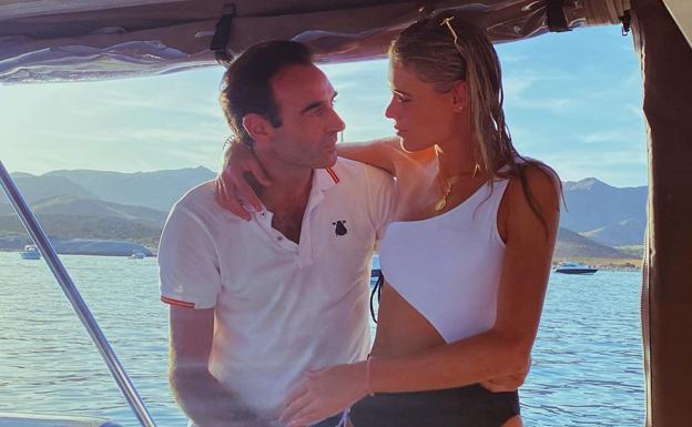 Nuevas muestras de amor de Enrique Ponce y Ana Soria en redes sociales