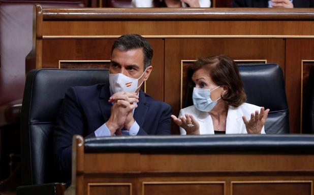 El Gobierno no comparecerá en el Congreso para explicar la marcha de Juan Carlos I por ser «materia ajena» al control parlamentario