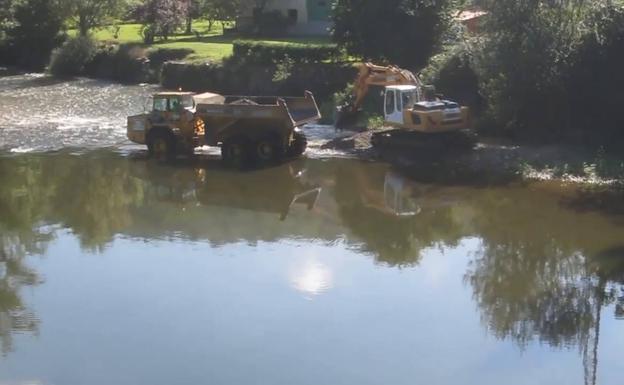 La Confederación Hidrográfica inicia el acondicionamiento del río Nalón en las inmediaciones de Trubia