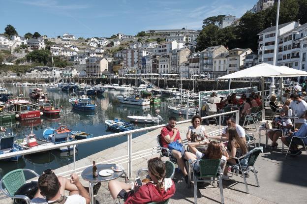 Valdés plantea mantener la ampliación de terrazas y la exención en el pago