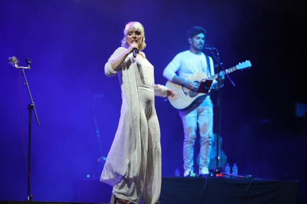 Alba Reche libera su 'Quimera' en Avilés