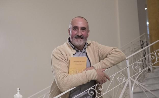 Alejandro Céspedes inaugura el curso en el Ateneo Jovellanos