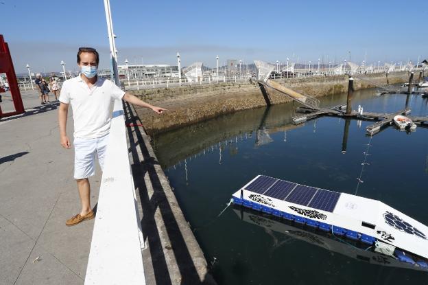 Una aspiradora marina contra el plástico