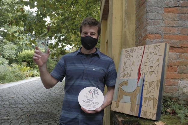 Sidra Quelo, de Tiñana, premio Elogio de Oro