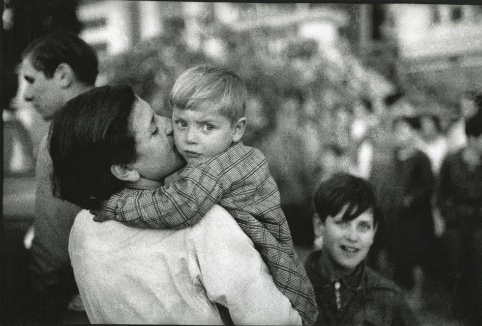 La Guerra Civil retratada en Gijón y Oviedo